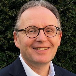 Dr Jeremy Braybrooke