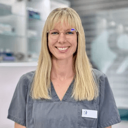 Dr. med. Sandra Siering