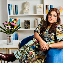 Dr Sarah Jane Khalid