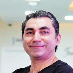 Majid Kazem