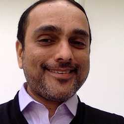 Dr Aamir Saleem