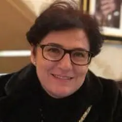 Dr Daniela Piras