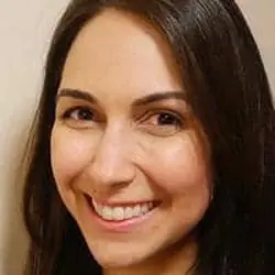 Dr Mariela Villamediana