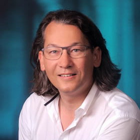 Dr. Christian Dohnalek