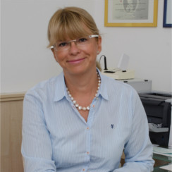 Dr. Dorota Steffanson