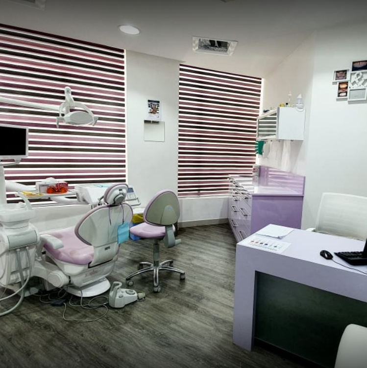 Shine & Smile Dental Clinic