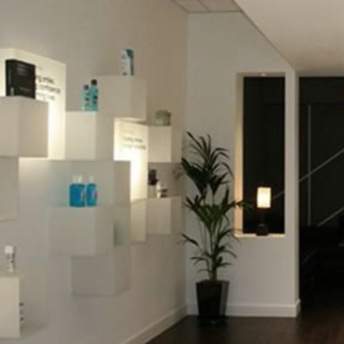 White Dental & Cosmetic Rooms